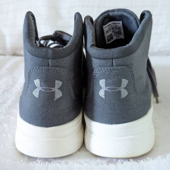 Under Armour Charged Pivot Gray Canvas Mid Top Sneaker size 8.5 - Picture 4 of 8